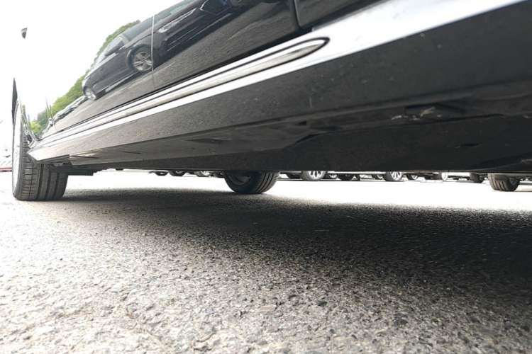 Used Audi A6L New Energy 2018 40 e-tron Chassis Front Right