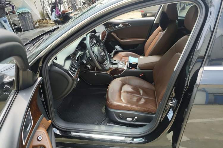 Used Audi A6L New Energy 2018 40 e-tron Driver Seat