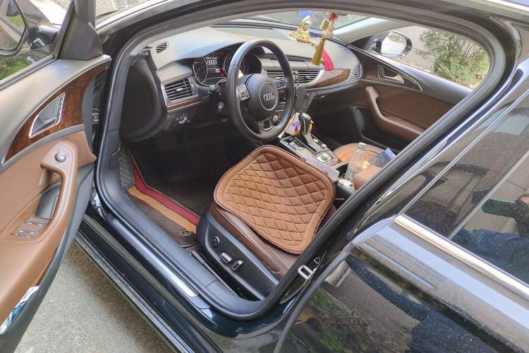 Used Audi A6L New Energy 2018 40 e-tron Driver Seat