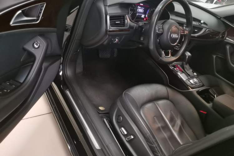 Used Audi A6L New Energy 2018 40 e-tron Driver Seat