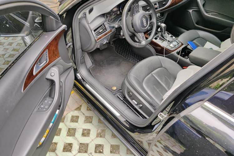 Used Audi A6L New Energy 2018 40 e-tron Driver Seat