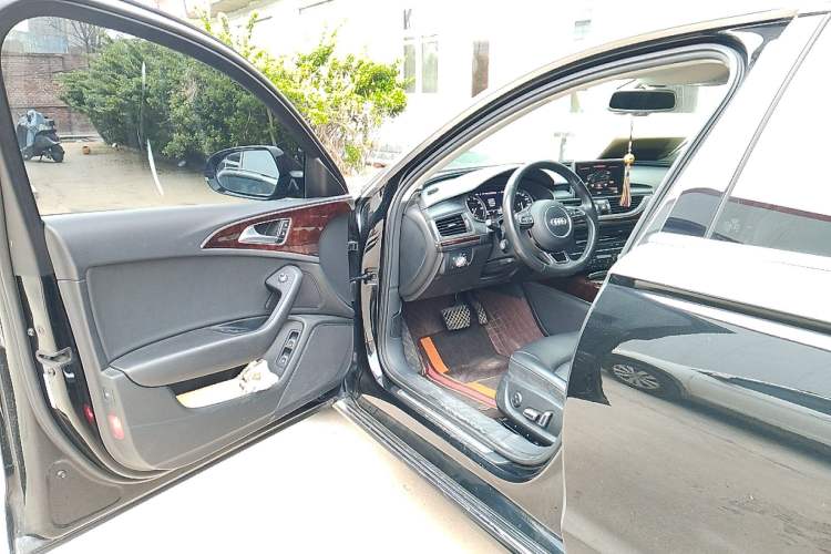 Used Audi A6L New Energy 2018 40 e-tron Driver Seat