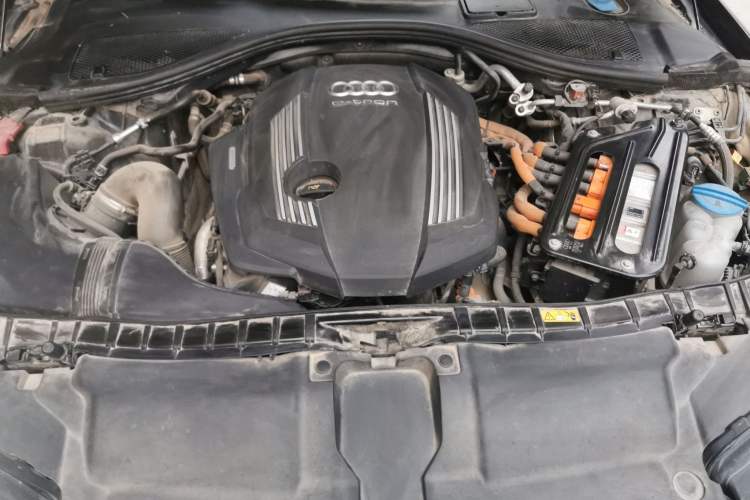 Used Audi A6L New Energy 2018 40 e-tron Engine Bay