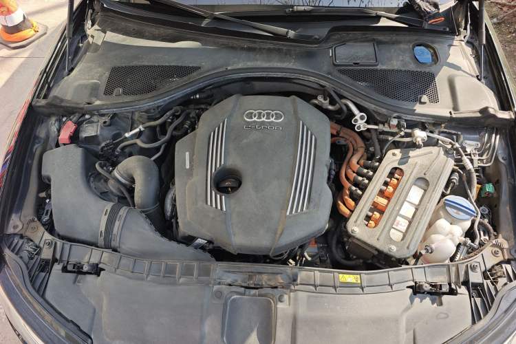 Used Audi A6L New Energy 2018 40 e-tron Engine Bay