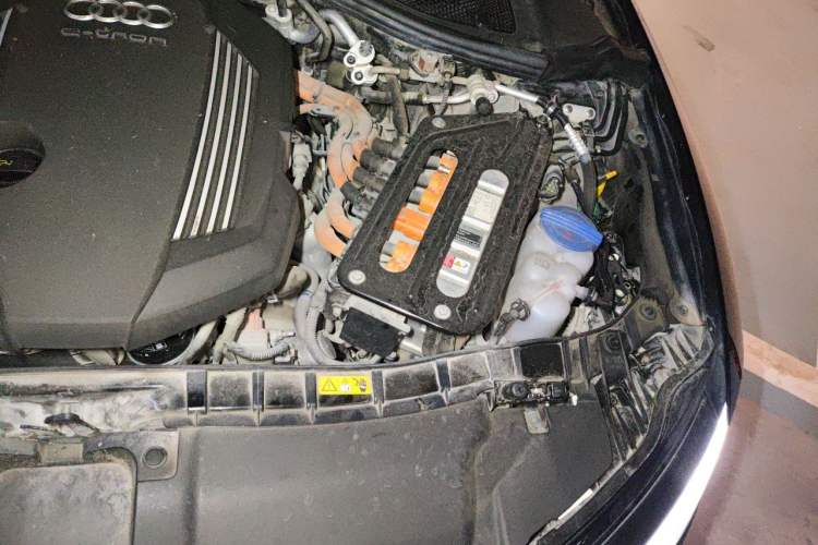 Used Audi A6L New Energy 2018 40 e-tron Engine Bay Left