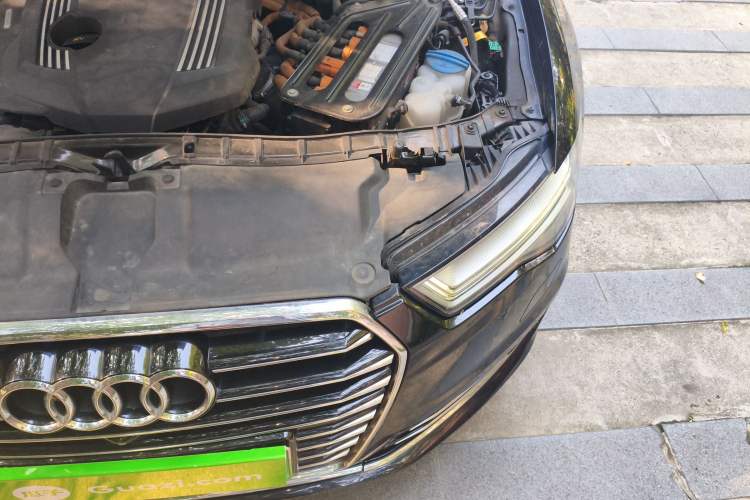 Used Audi A6L New Energy 2018 40 e-tron Engine Bay Left