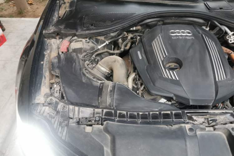 Used Audi A6L New Energy 2018 40 e-tron Engine Bay Right