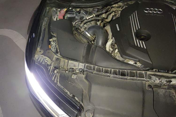 Used Audi A6L New Energy 2018 40 e-tron Engine Bay Right