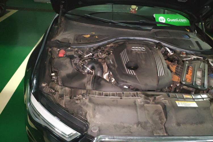 Used Audi A6L New Energy 2018 40 e-tron Engine Bay Right