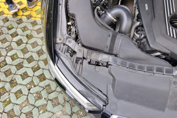 Used Audi A6L New Energy 2018 40 e-tron Engine Bay Right