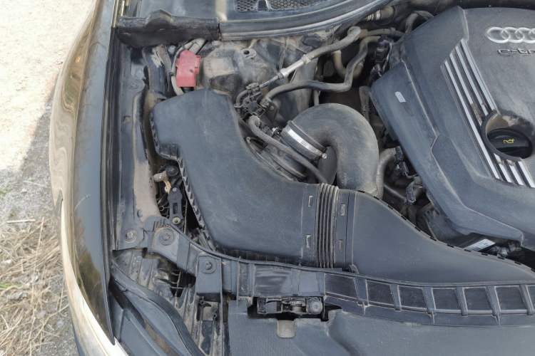Used Audi A6L New Energy 2018 40 e-tron Engine Bay Right