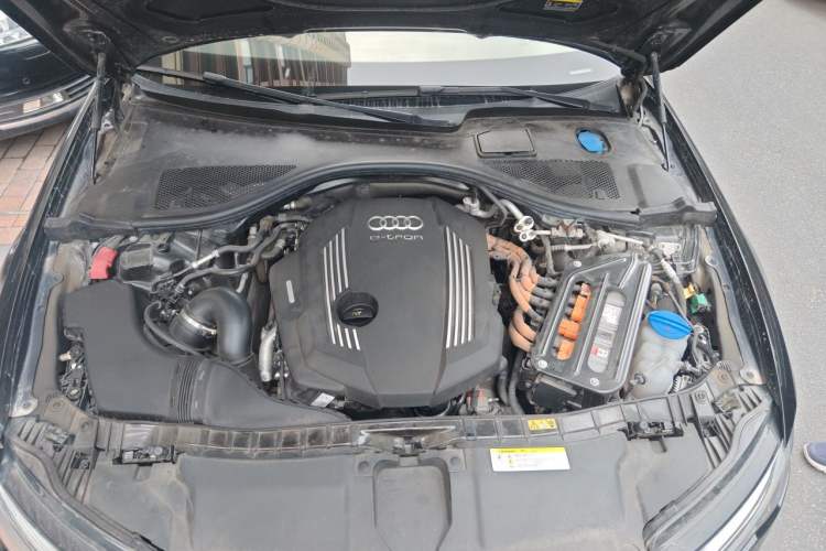 Used Audi A6L New Energy 2018 40 e-tron Engine Bay