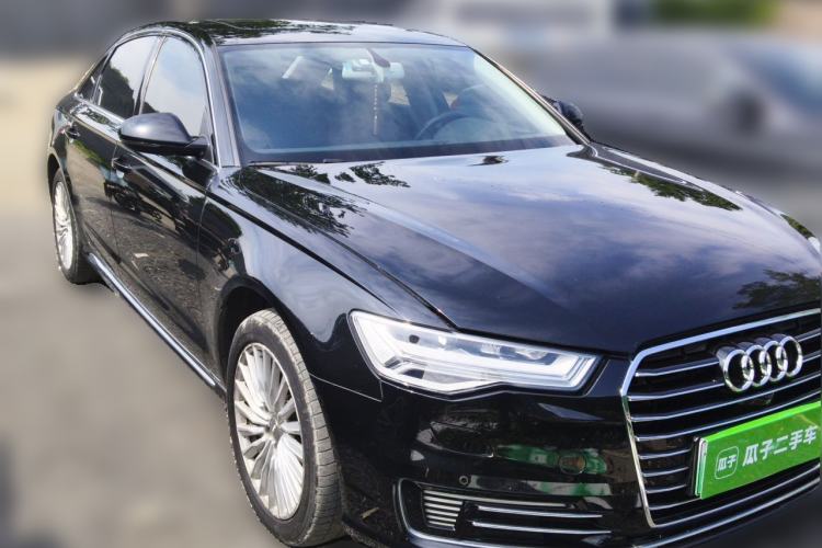 Used Audi A6L New Energy 2018 40 e-tron Front Right 45 Deg