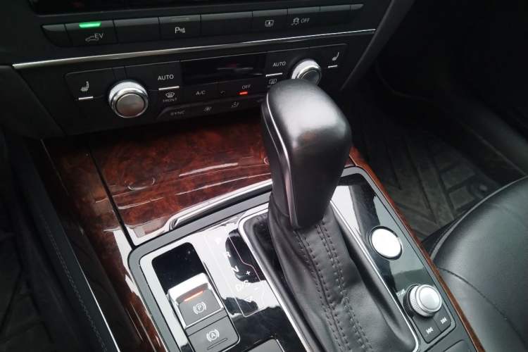 Used Audi A6L New Energy 2018 40 e-tron Gear Lever
