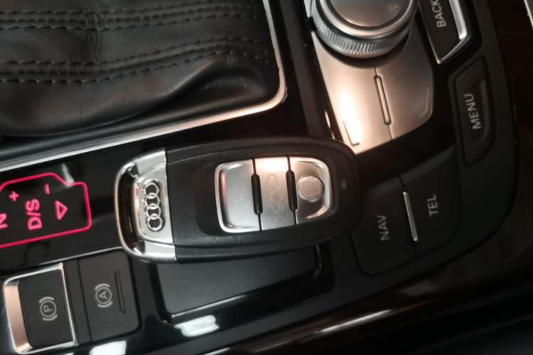 Used Audi A6L New Energy 2018 40 e-tron Interior 1