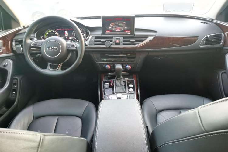 Used Audi A6L New Energy 2018 40 e-tron Interior 3