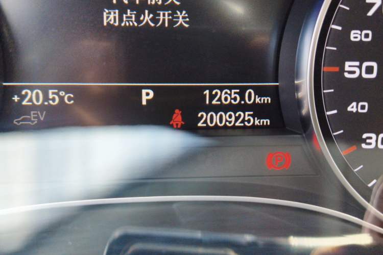 Used Audi A6L New Energy 2018 40 e-tron Odometer Close Up