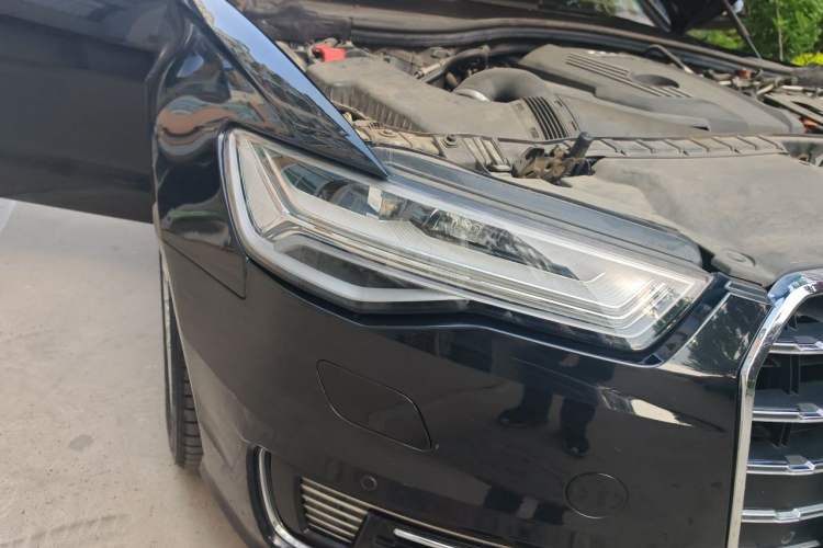 Used Audi A6L New Energy 2018 40 e-tron Right Front Headlight