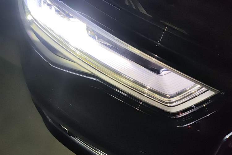 Used Audi A6L New Energy 2018 40 e-tron Right Front Headlight