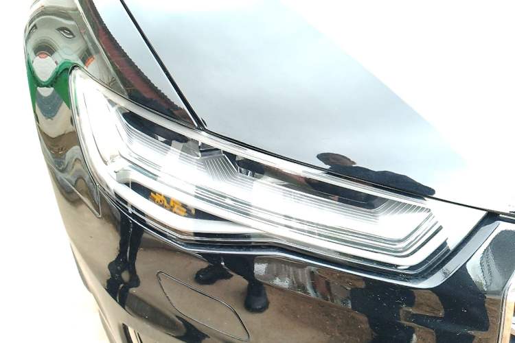 Used Audi A6L New Energy 2018 40 e-tron Right Front Headlight