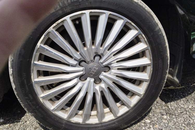Used Audi A6L New Energy 2018 40 e-tron Right Front Wheel Hub