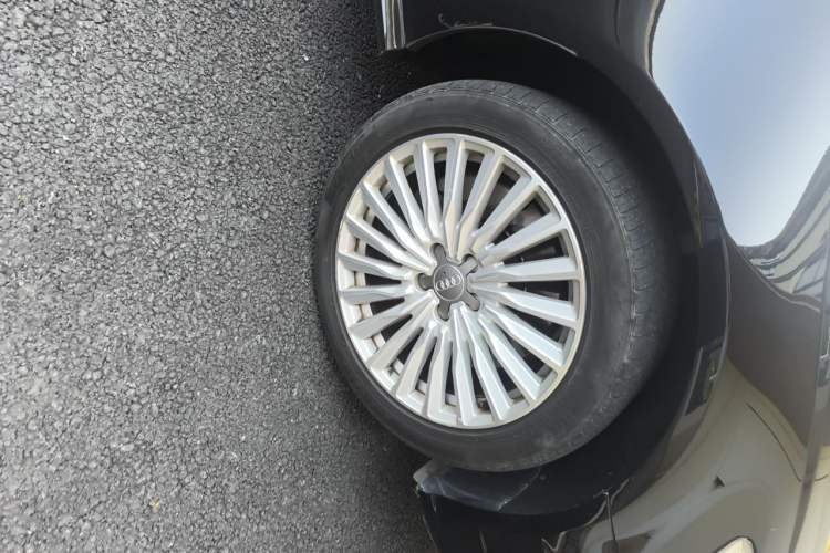 Used Audi A6L New Energy 2018 40 e-tron Right Front Wheel Hub