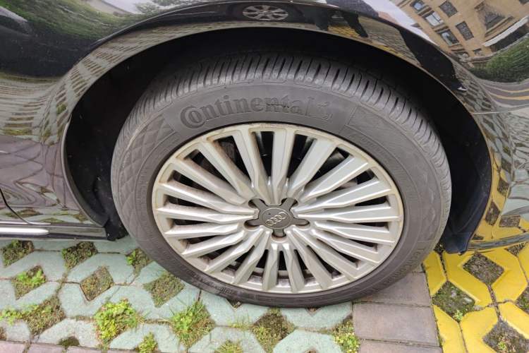 Used Audi A6L New Energy 2018 40 e-tron Right Front Wheel Hub