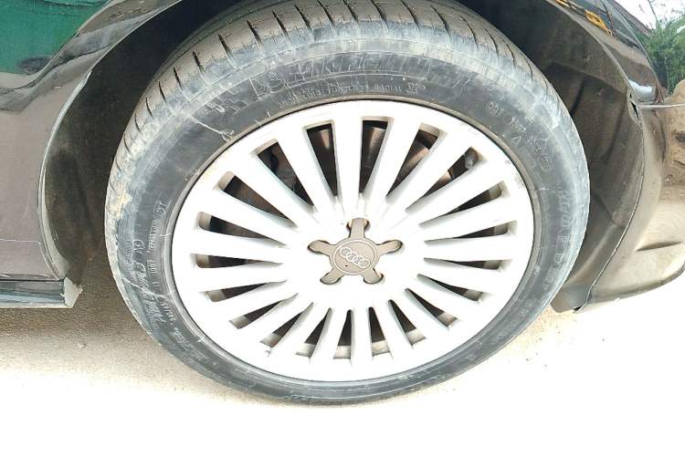 Used Audi A6L New Energy 2018 40 e-tron Right Front Wheel Hub