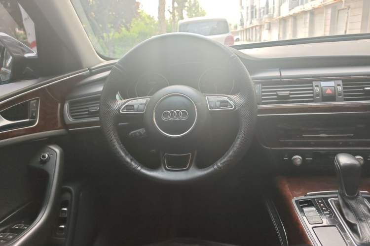 Used Audi A6L New Energy 2018 40 e-tron Steering Wheel