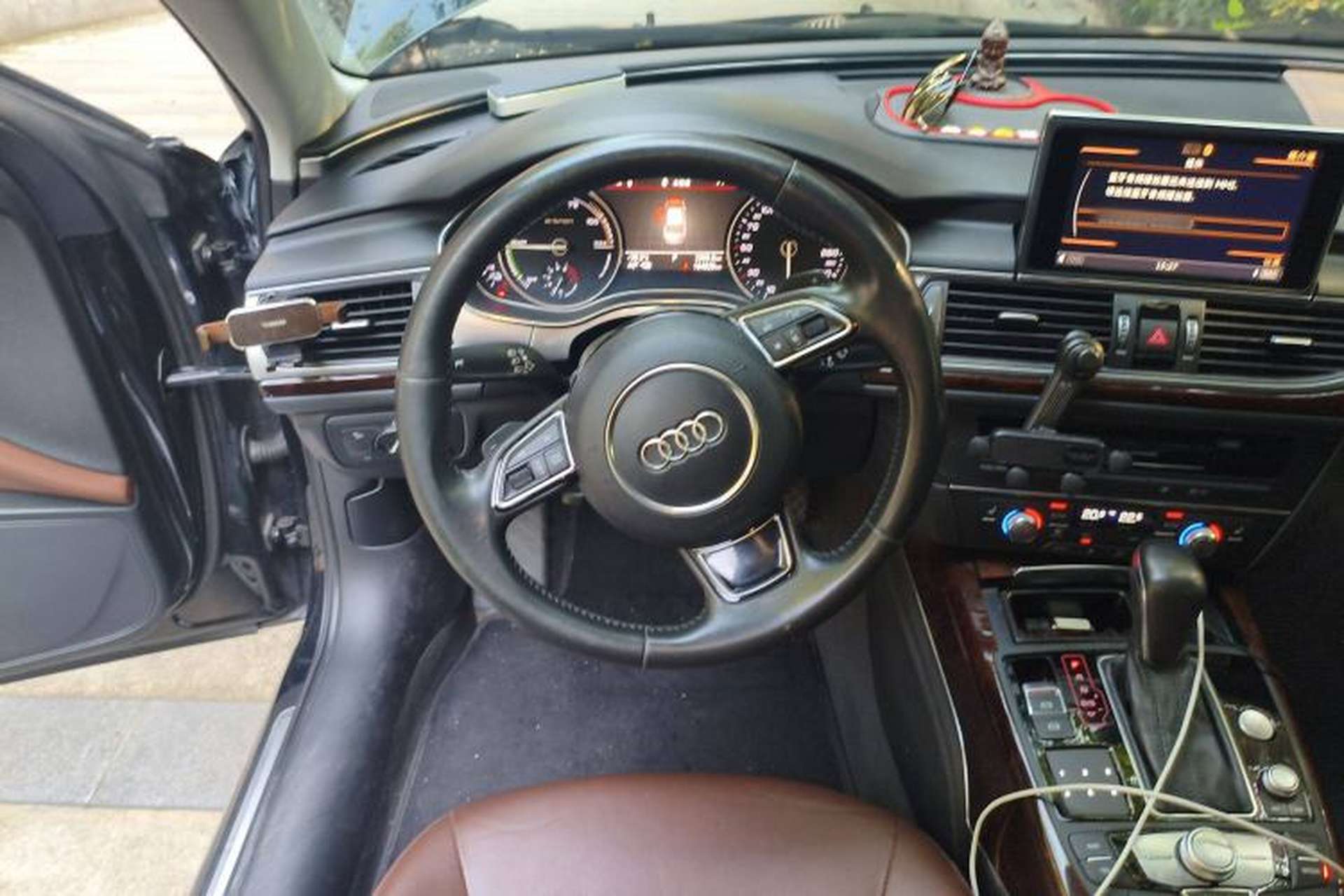 Used Audi A6L New Energy 2018 40 e-tron Steering Wheel