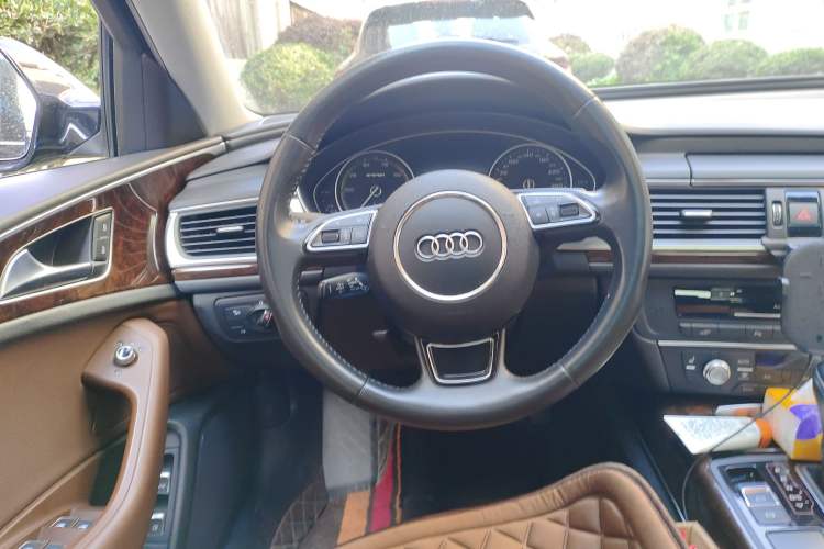 Used Audi A6L New Energy 2018 40 e-tron Steering Wheel