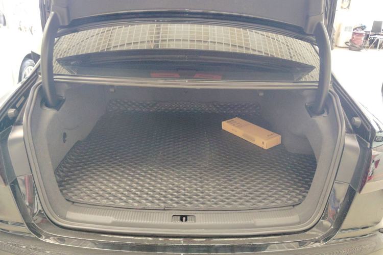 Used Audi A6L New Energy 2018 40 e-tron Trunk