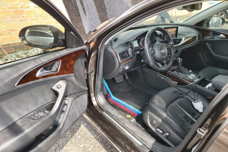 Used Audi A6L New Energy 2018 40 e-tron Driver Seat