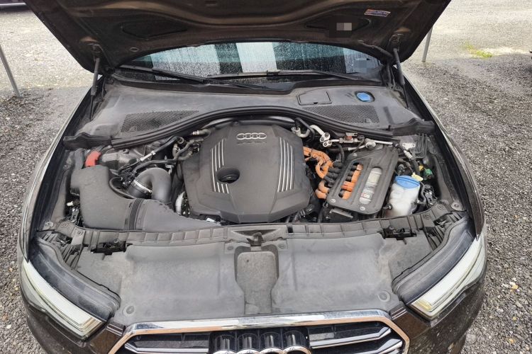 Used Audi A6L New Energy 2018 40 e-tron Engine Bay