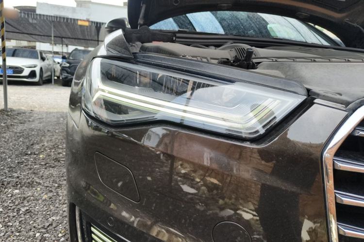 Used Audi A6L New Energy 2018 40 e-tron Right Front Headlight