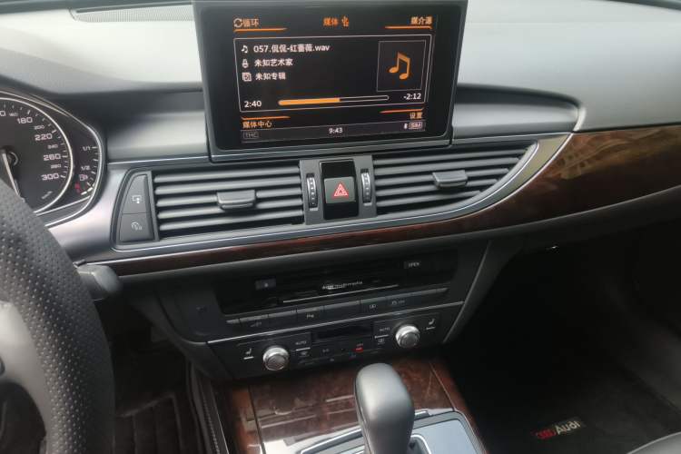 Used Audi A6L New Energy 2018 40 e-tron Audio And AC Panel