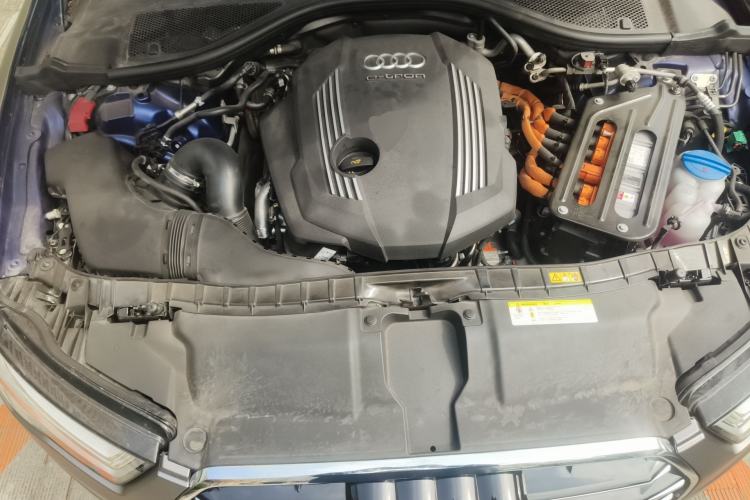Used Audi A6L New Energy 2018 40 e-tron Engine Bay