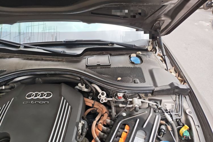 Used Audi A6L New Energy 2018 40 e-tron Engine Bay Left