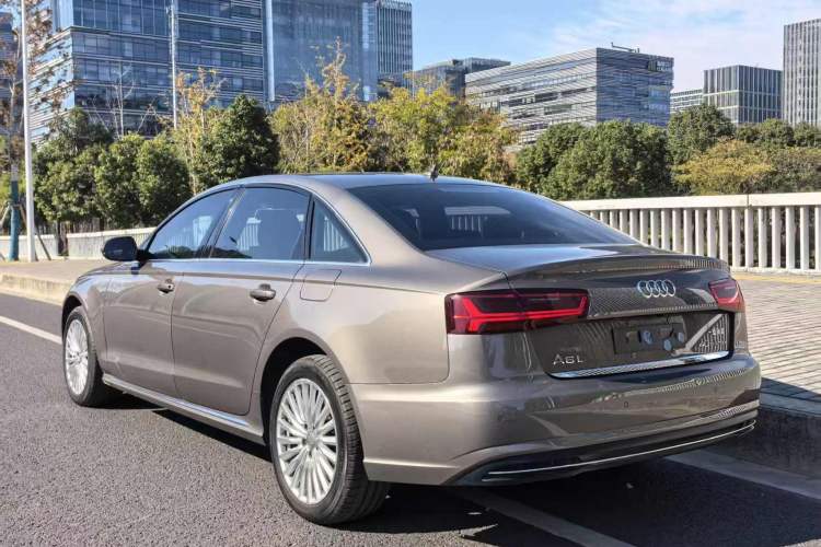 Used Audi A6L New Energy 2018 40 e-tron Exterior 4