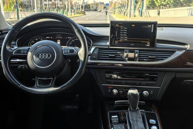 Used Audi A6L New Energy 2018 40 e-tron Interior 2