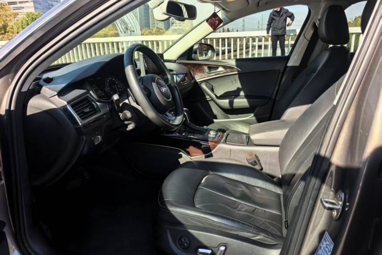 Used Audi A6L New Energy 2018 40 e-tron Interior 3