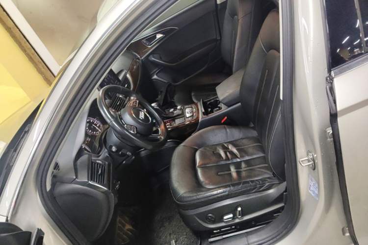 Used Audi A6L New Energy 2018 40 e-tron Left Front Seat