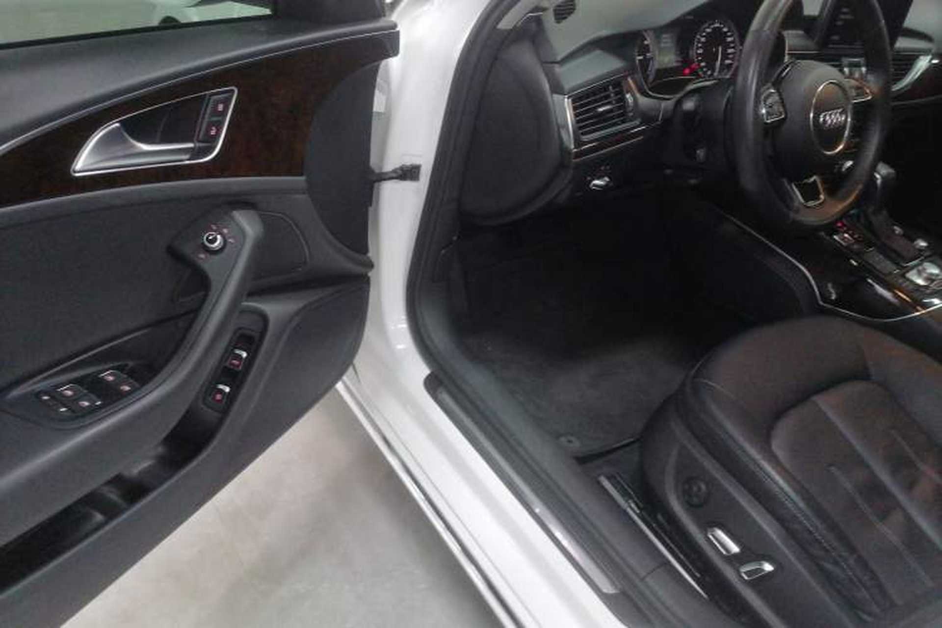 Used Audi A6L New Energy 2018 40 e-tron Interior 3