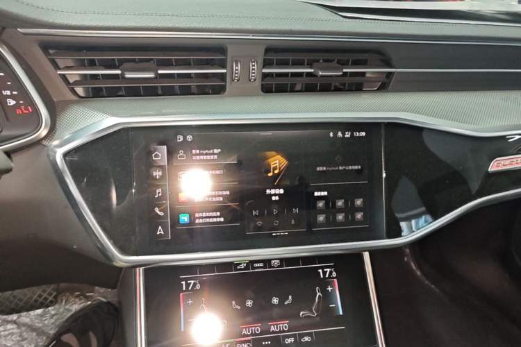 Used Audi A6L New Energy 2020 55 TFSI e quattro Audio And AC Panel