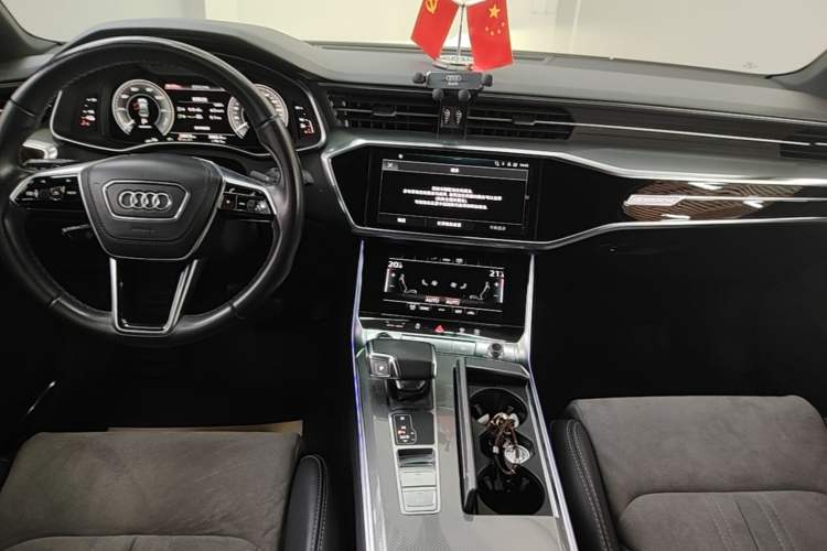 Used Audi A6L New Energy 2020 55 TFSI e quattro Audio And AC Panel