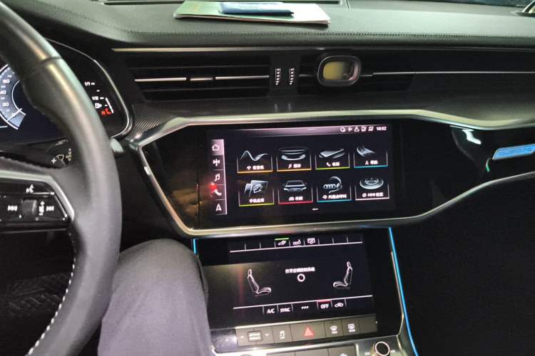 Used Audi A6L New Energy 2020 55 TFSI e quattro Audio And AC Panel