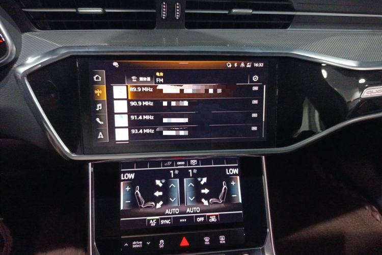 Used Audi A6L New Energy 2020 55 TFSI e quattro Audio And AC Panel