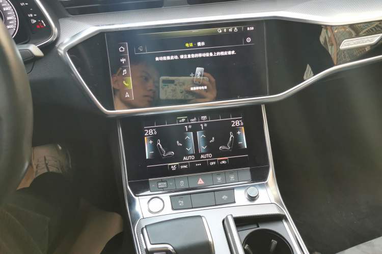 Used Audi A6L New Energy 2020 55 TFSI e quattro Audio And AC Panel