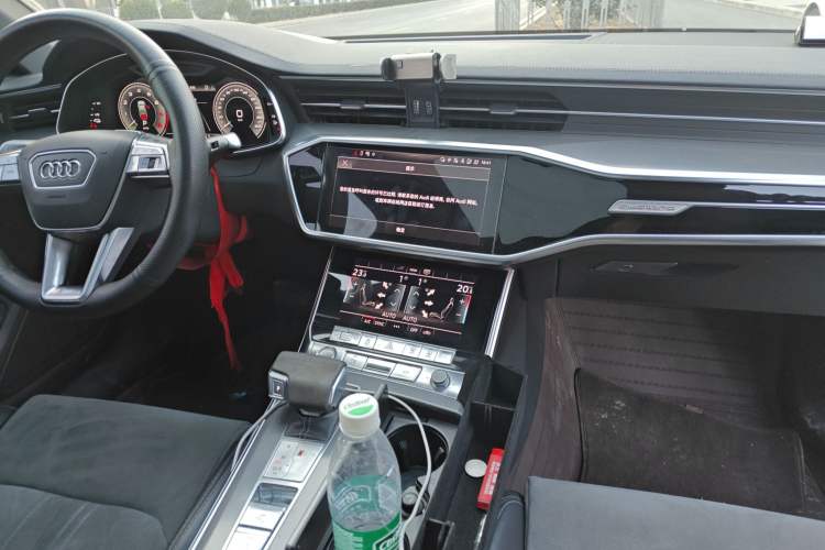Used Audi A6L New Energy 2020 55 TFSI e quattro Audio And AC Panel