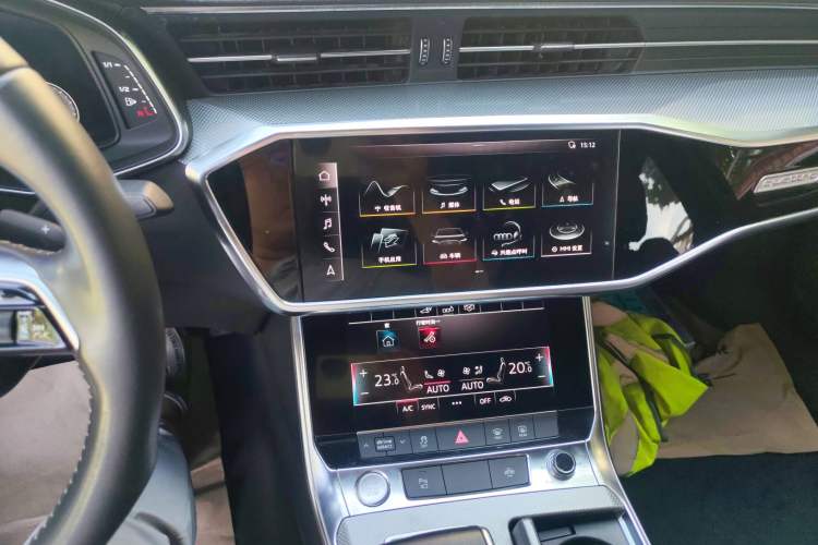 Used Audi A6L New Energy 2020 55 TFSI e quattro Audio And AC Panel